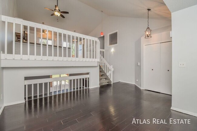 Foto del edificio - 3724 Adirondack Dr