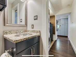 Building Photo - 1449 Heights Blvd