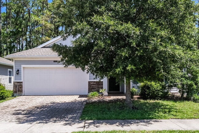 Building Photo - 16162 Blossom Lake Dr