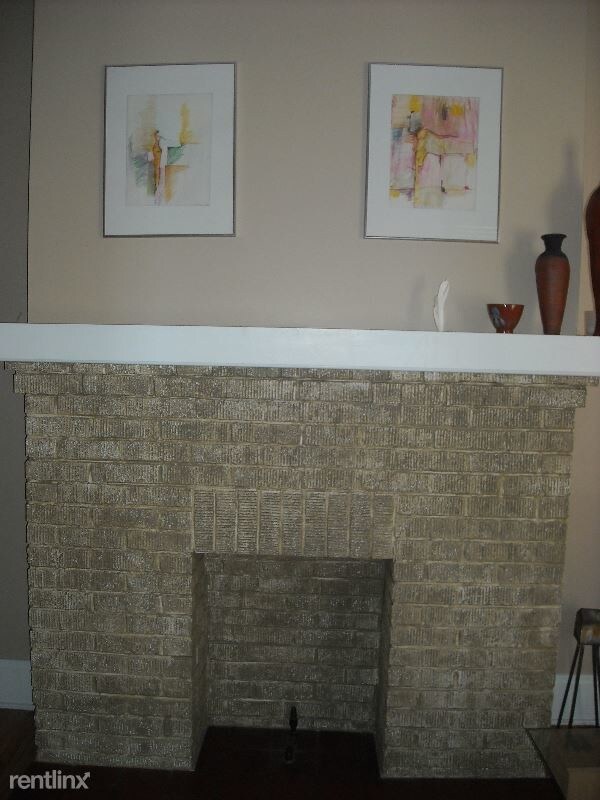Foto del edificio - 3 br, 1 bath House - 139 E. Lakeview Av.