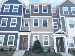 Building Photo - 417 Carolina Spgs Blvd
