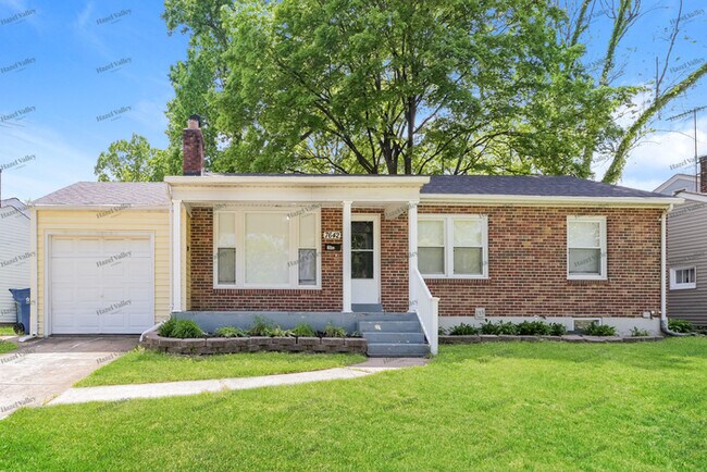 Building Photo - 7642 Horatio Dr