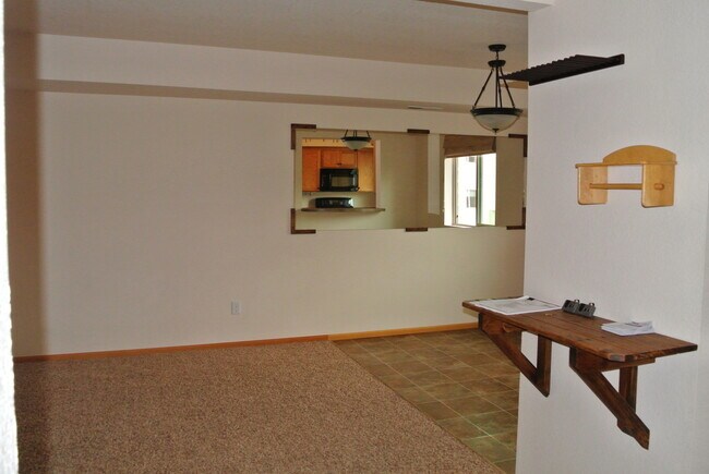 Foto del edificio - Corvallis Comfort & Convenience: Spacious 3-bedroom, 2.5 bath  Townhome