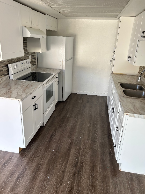 Photo - 3810 N Maryvale Pkwy Apartment