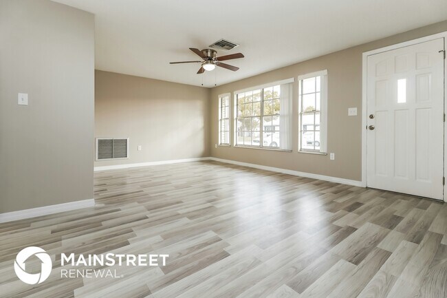 Foto del edificio - 4301 Straits Ln