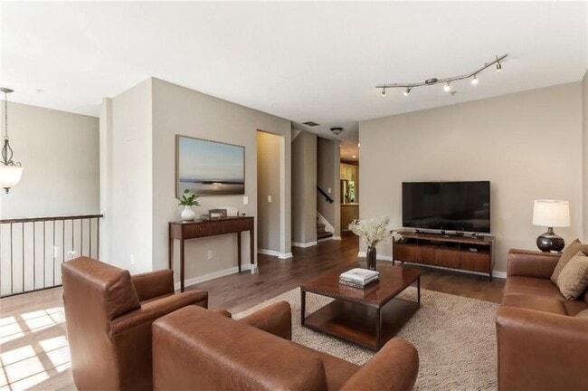 Foto del edificio - 4732 Creekside Villas Way