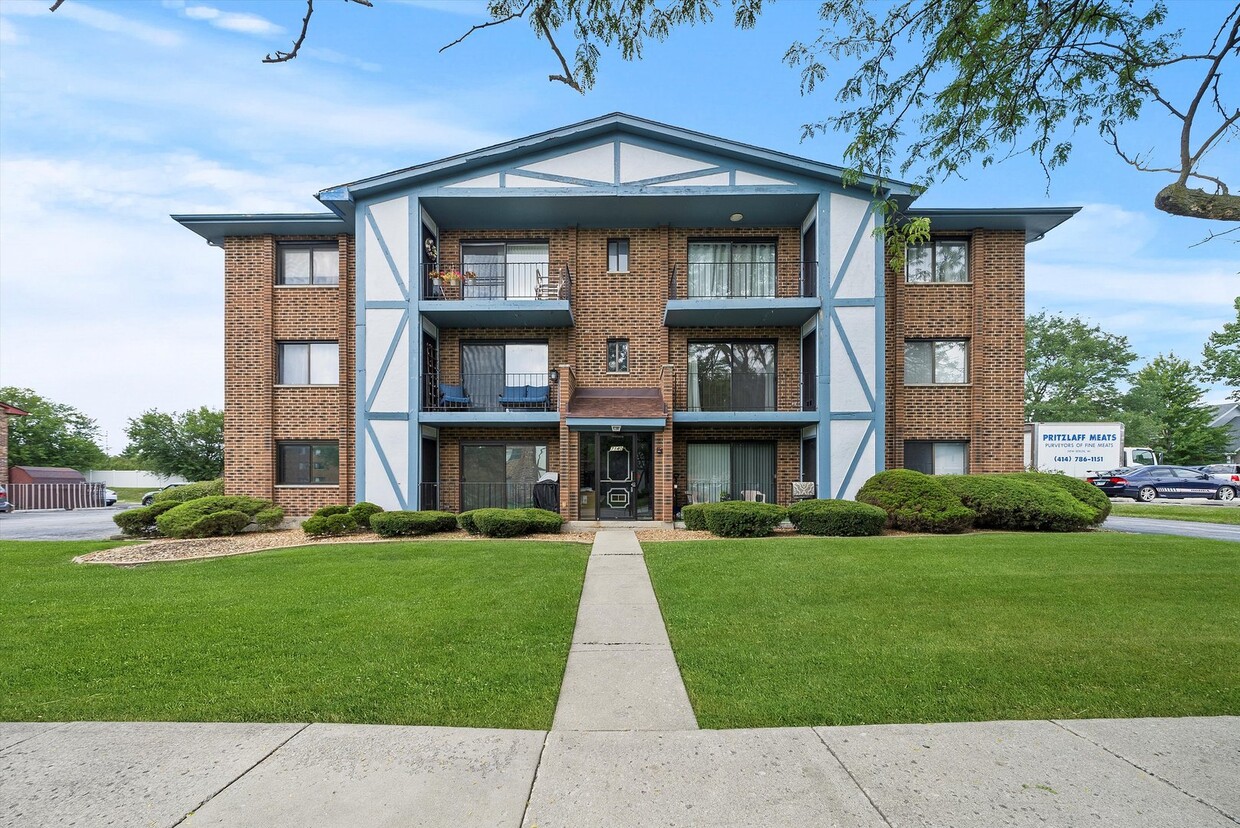 7140 166th St Unit 202, Tinley Park, Il 60477 - Condo For Rent In 