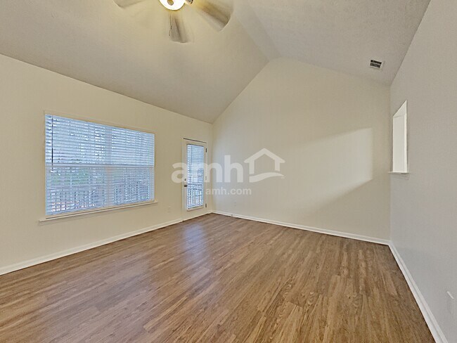 Building Photo - 3503 Madison Farm Way