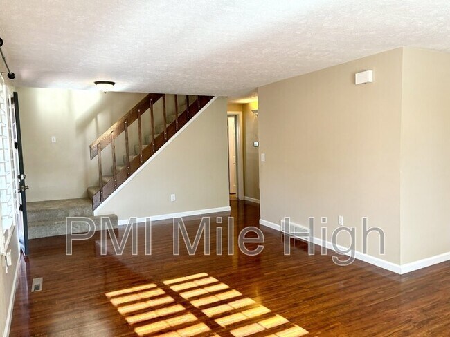 Building Photo - 6320 W 93rd Ave