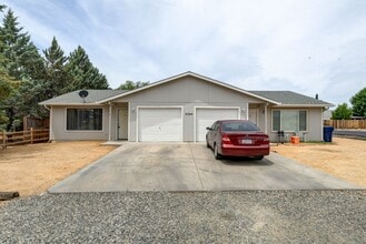 Building Photo - 6284 N Buckboard Dr