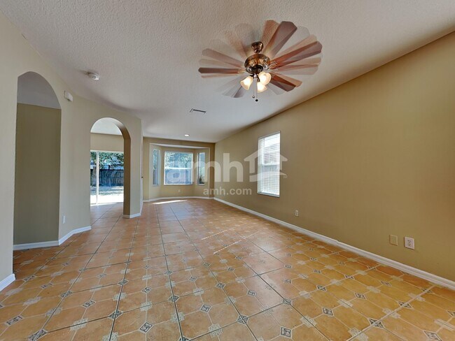 Foto del edificio - 18137 Lembrecht Way