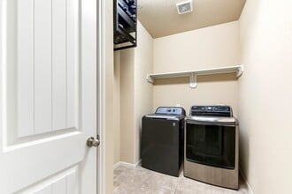 Building Photo - 3414 Boquillas Ct