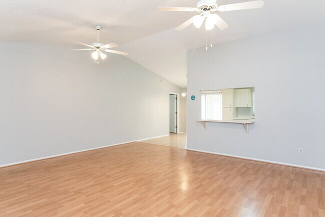 Foto del edificio - 5102 25th Ave Dr E