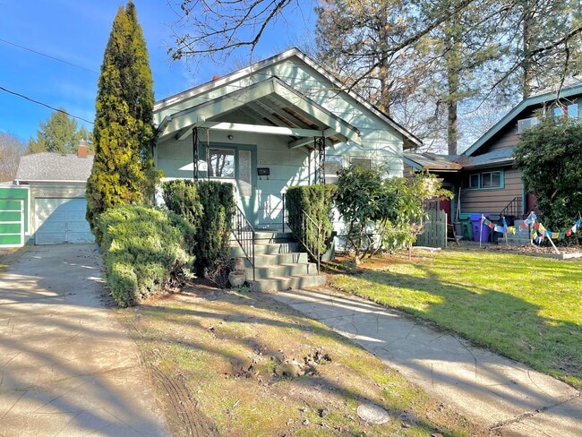 Ladd's Addition/Hosford-Abernethy Bungalow... - Ladd's Addition/Hosford-Abernethy Bungalow... House