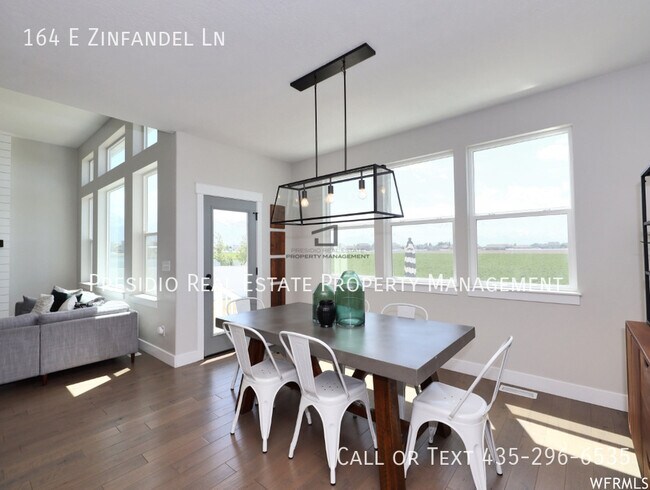 Foto del edificio - 164 E Zinfandel Ln