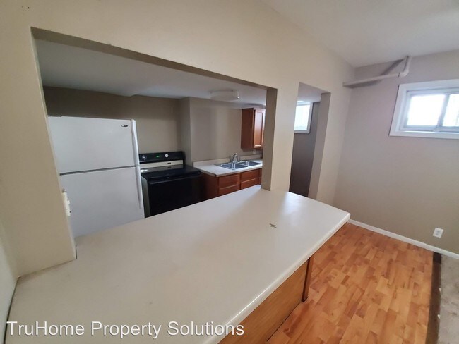 Foto del edificio - 420 2nd Ave NE