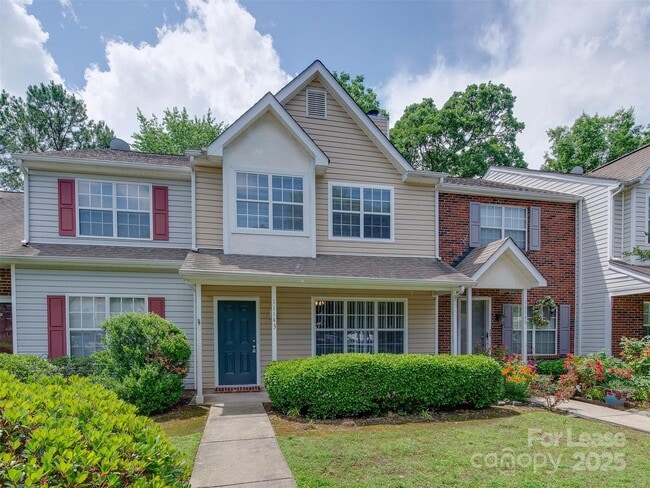 Building Photo - 11143 Whitlock Crossing Ct