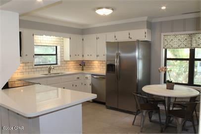 Foto del edificio - 4917 Hensey Ave