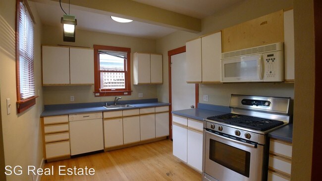 Building Photo - 6331 Colby St