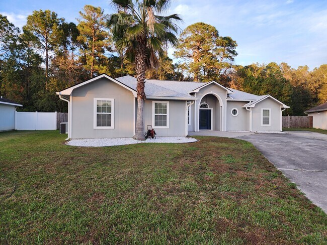 Building Photo - 105 Camellia Dr