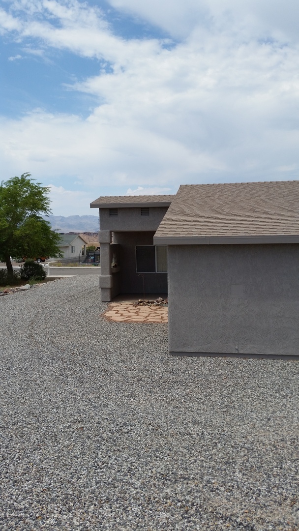 Building Photo - Modern Southside Duplex