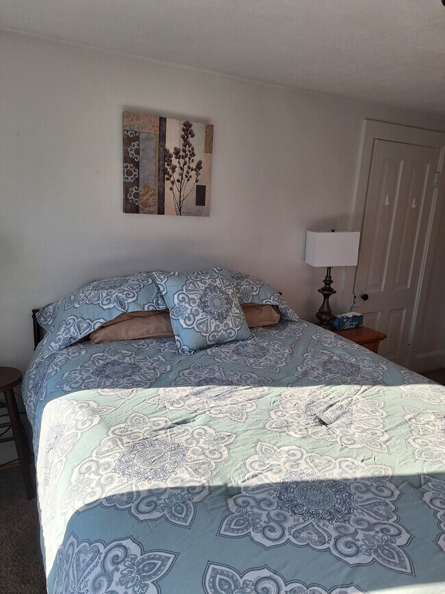 Dormitorio #1 - 507 E 2nd St