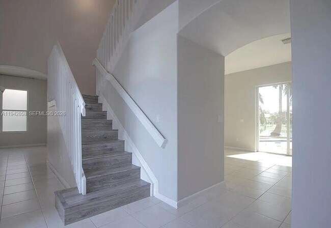 Foto del edificio - 19416 SW 25th Ct