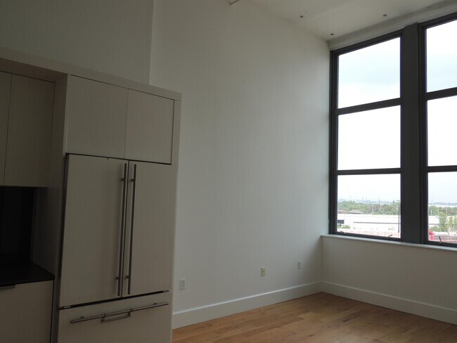 Building Photo - 50 Dey St