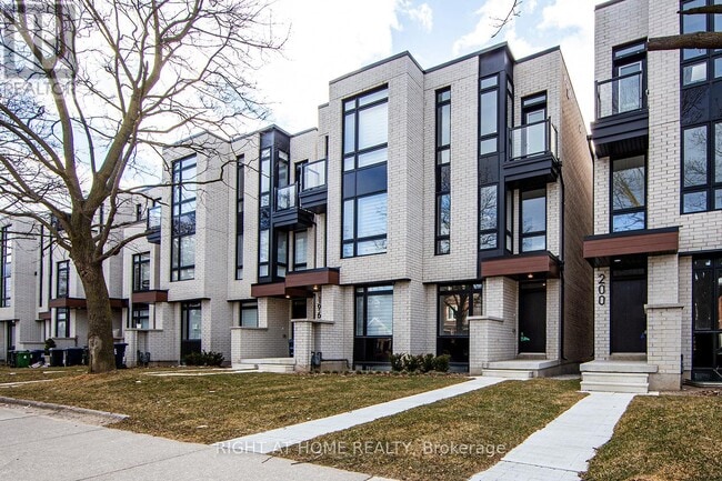 Building Photo - 198 McRoberts Ave