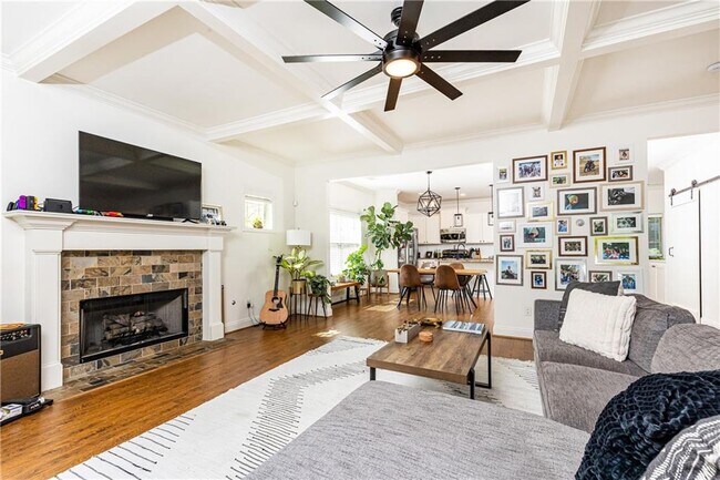 Foto del edificio - 1777 Stoney Creek Dr SE