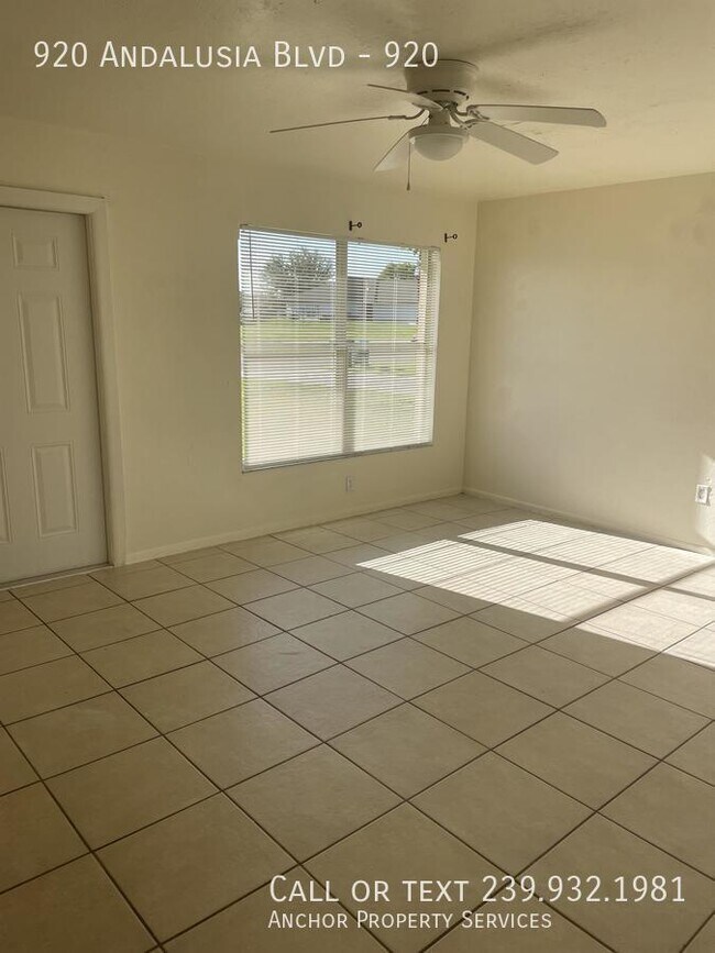 Foto del edificio - 920 Andalusia Blvd