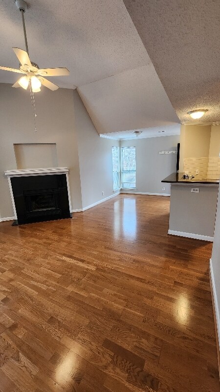 Foto del edificio - 2502 Cranbrook Ln