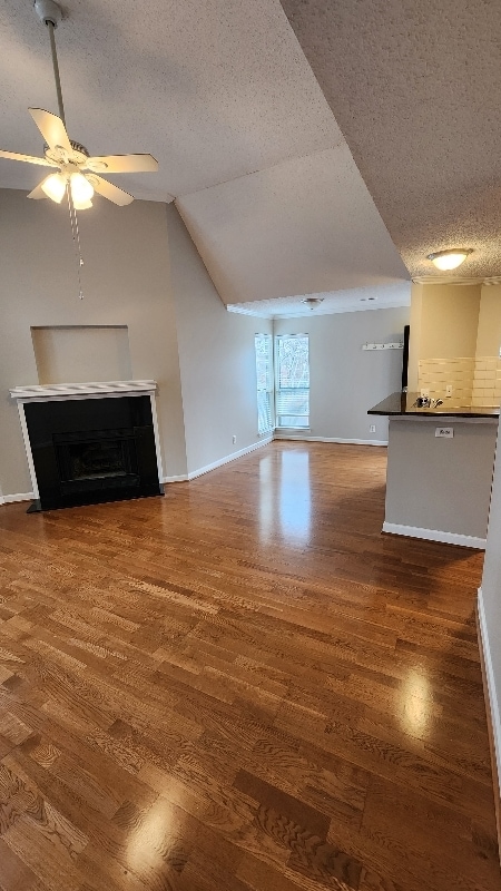 Building Photo - 2502 Cranbrook Ln