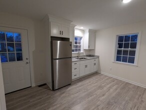 Building Photo - 4600 Chipoax Ave