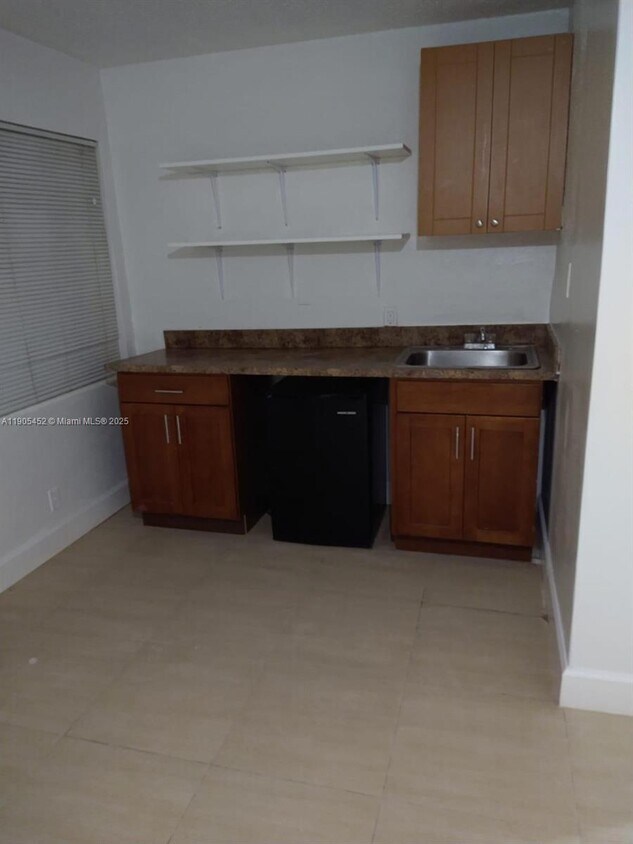 Foto principal - 1831 Rodman St