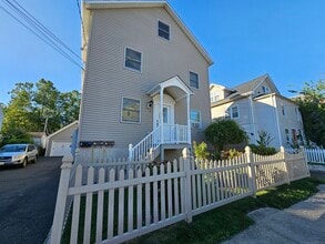 Building Photo - 59 Harbor St