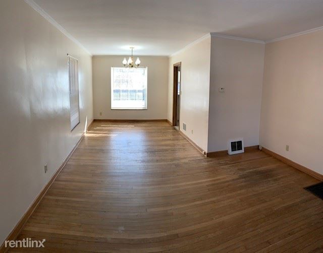 Building Photo - 2 br, 1 bath Townhome - 2057 Harwitch Rd.