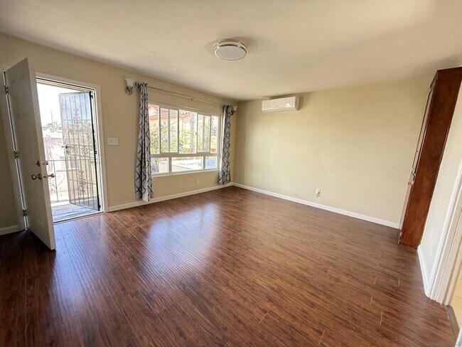 Foto del edificio - 4580 Hamilton St