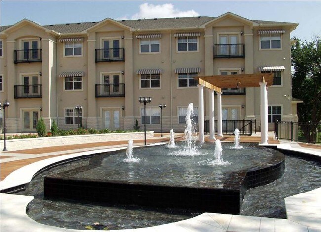 Piazza Siena Apartments Dallas, TX