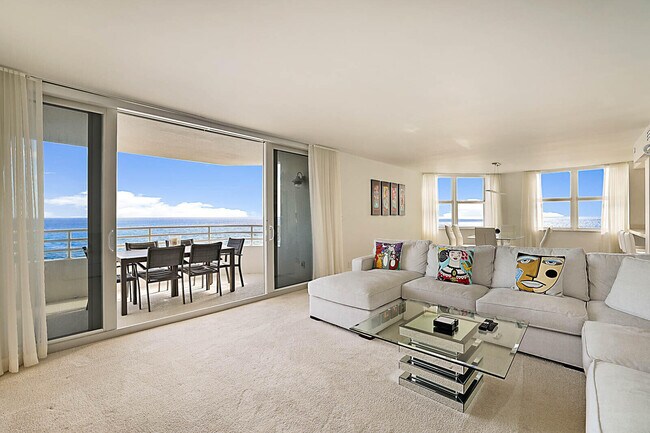Building Photo - 3407 S Ocean Blvd