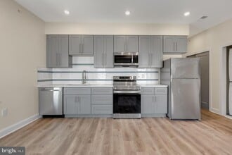 Building Photo - 511 Gorgas Ln