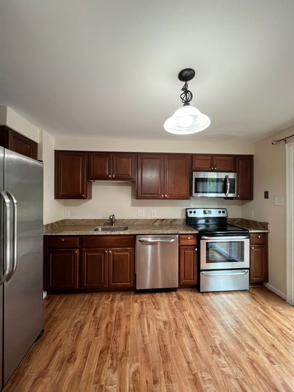Building Photo - 7123 Dijohn Ct Dr