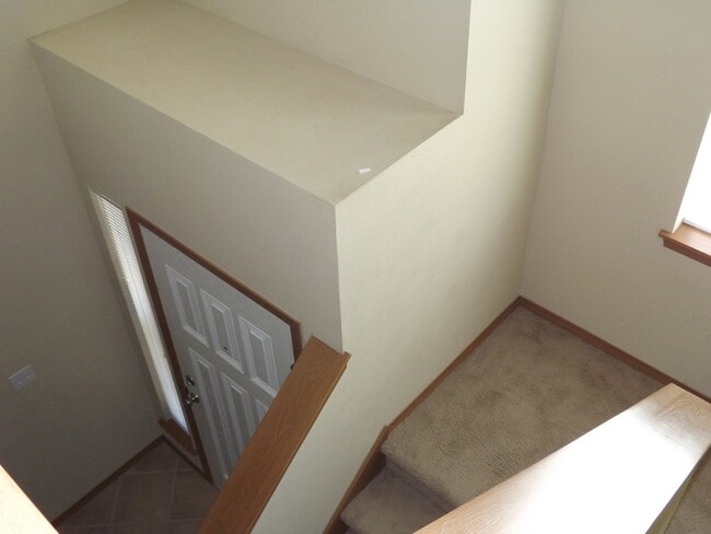 Foto del edificio - Spectacular 3 Bedroom Condo in "Alicia Meadows" - Puyallup!