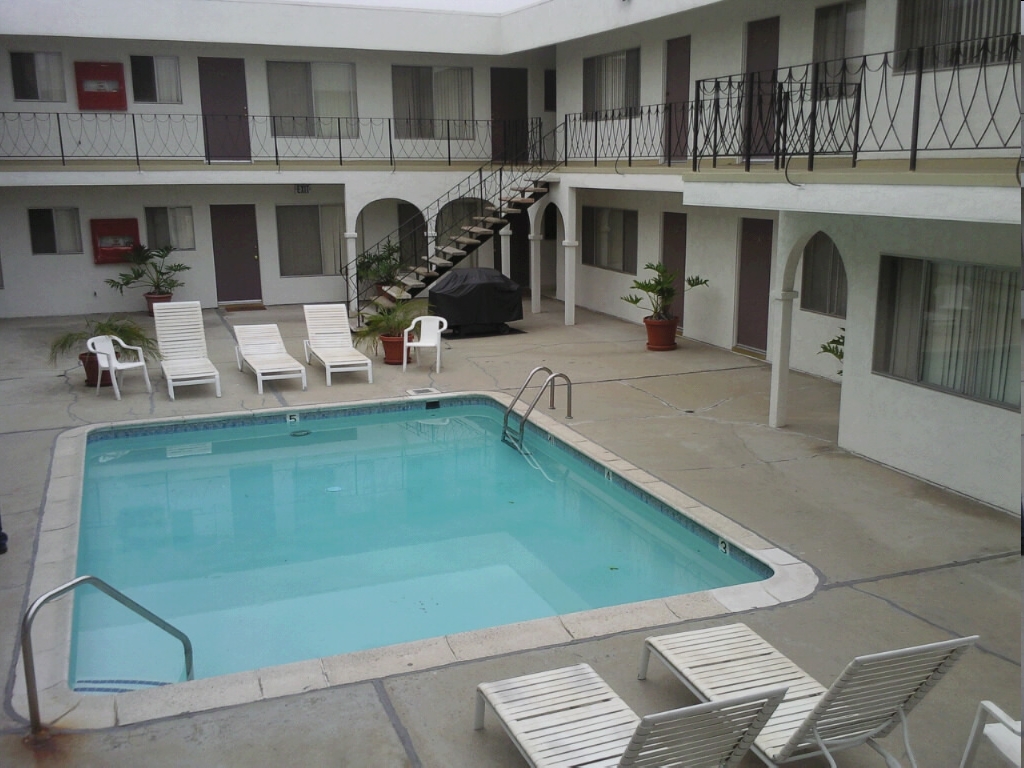 Piscina - 138th Street Apartments