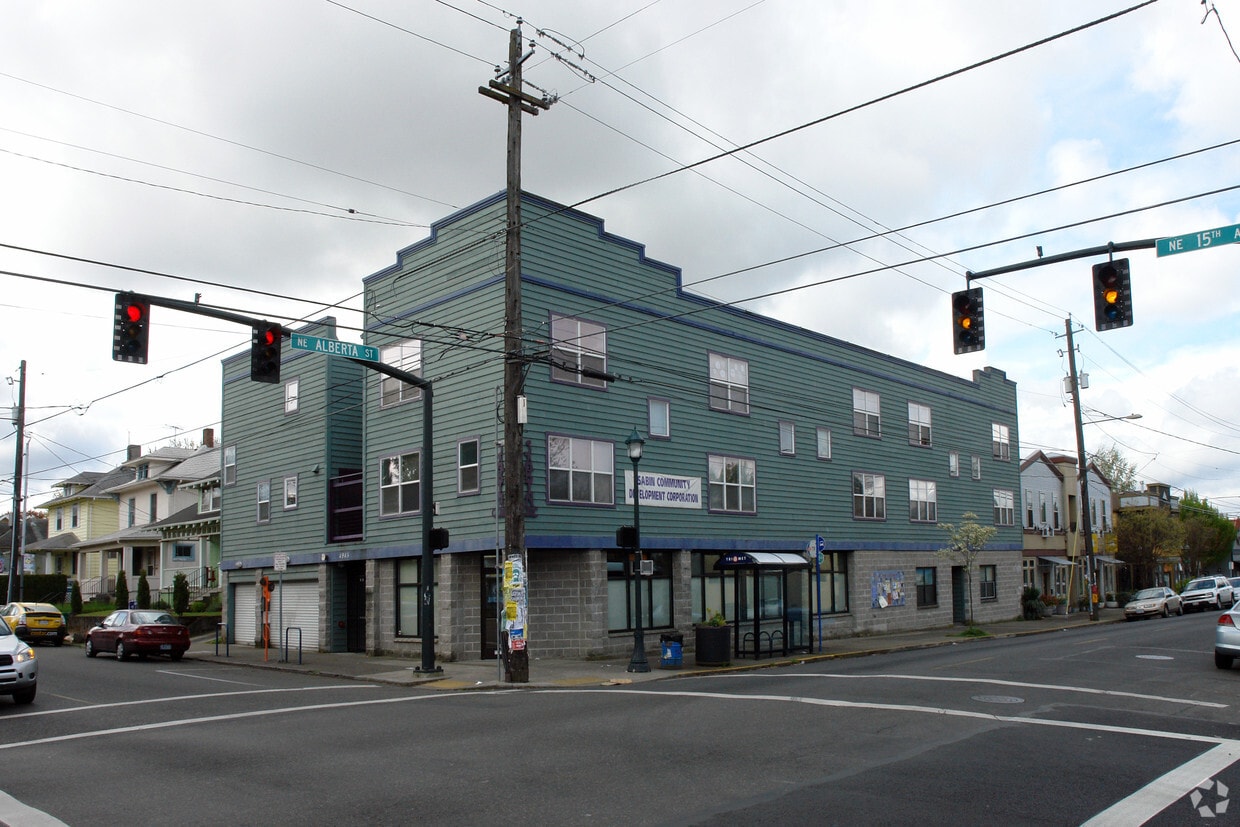 Primary Photo - 1488 NE Alberta St
