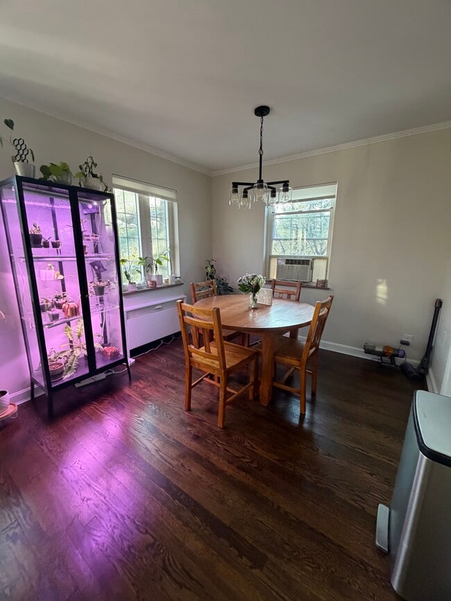 Building Photo - 3146 Portsmouth Ave