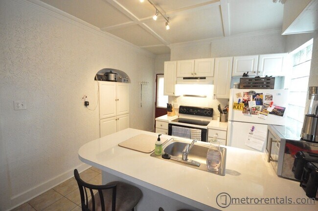 Foto del edificio - 514 S. Third-101 1/2 Blenkner