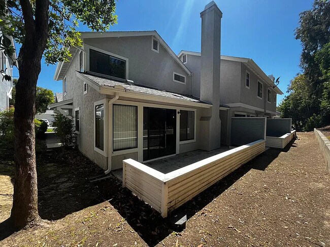 Building Photo - 383 Windjammer Cir