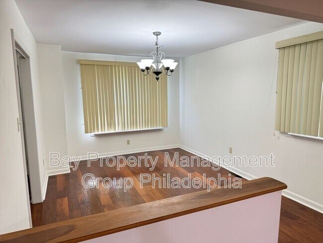 Foto del edificio - 183 Bishop Dr