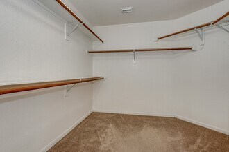 Building Photo - 30 Hermit Thrush Pl